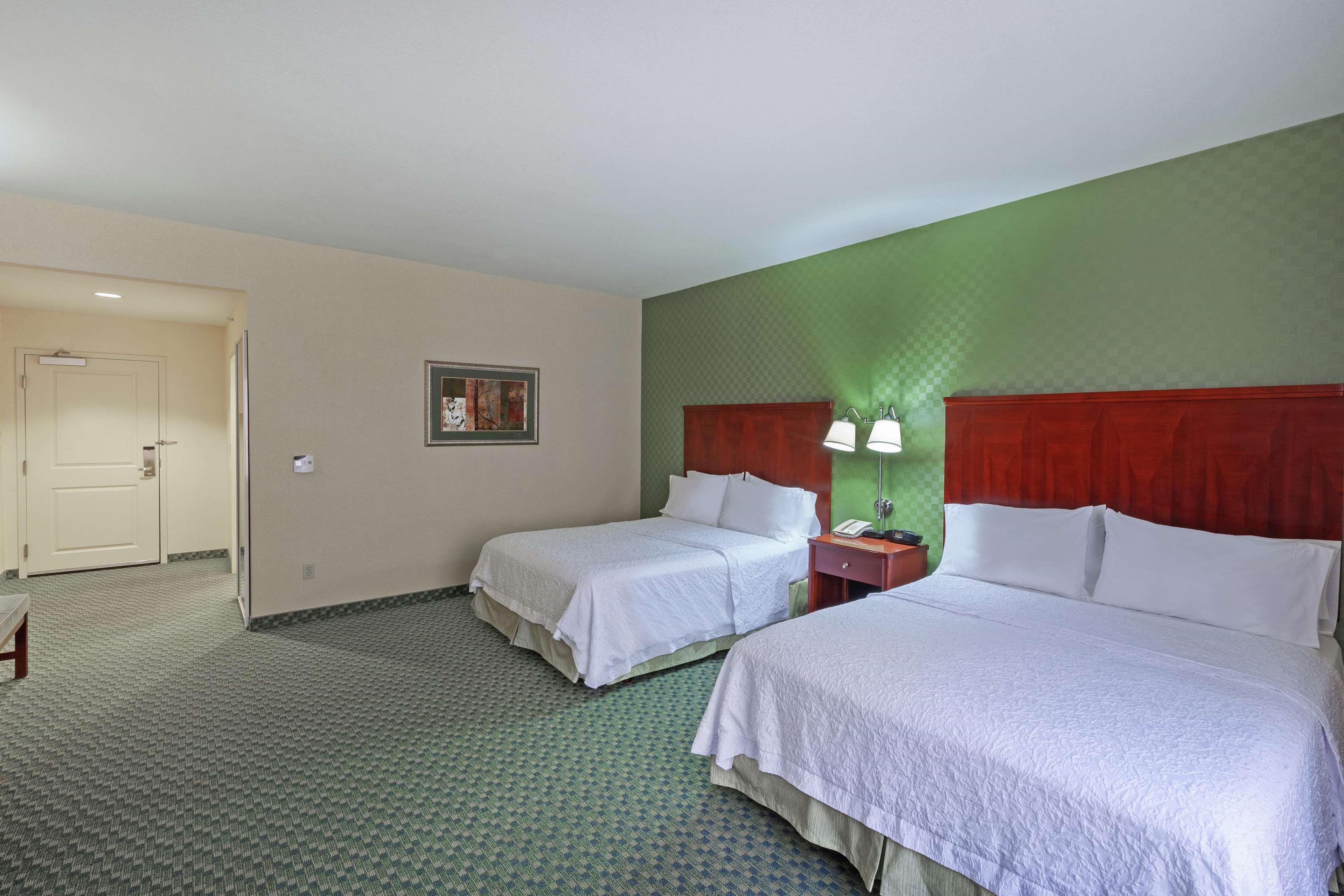 Hampton Inn & Suites El Paso West Exterior photo