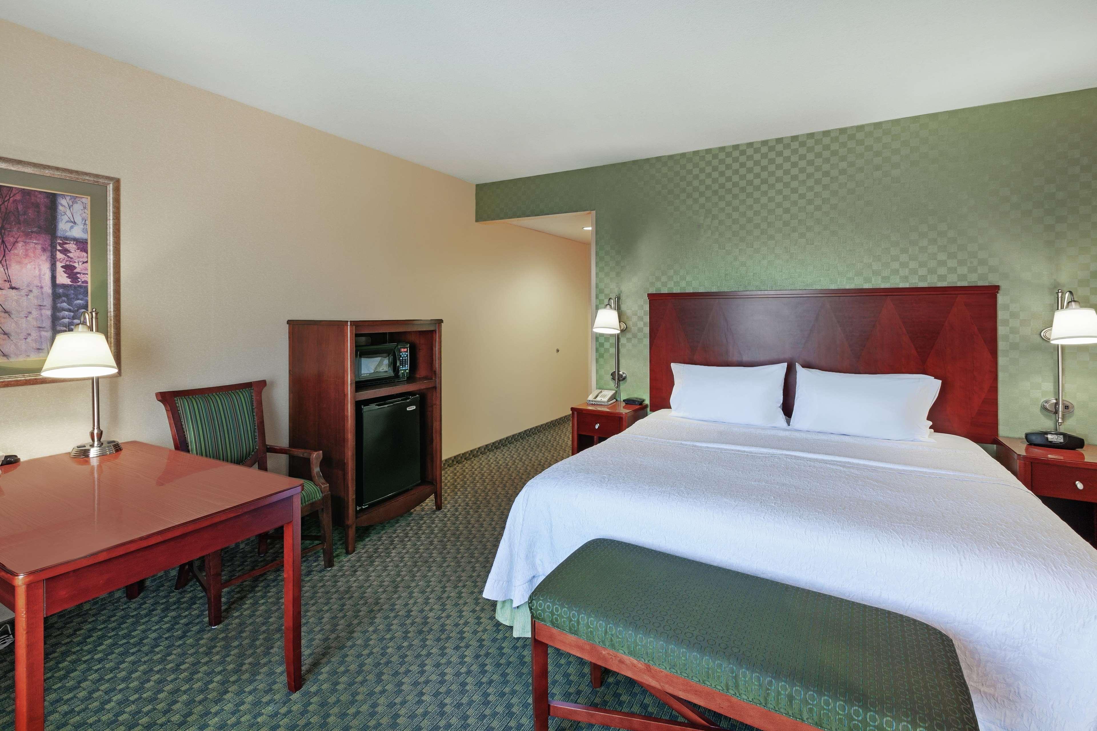 Hampton Inn & Suites El Paso West Exterior photo
