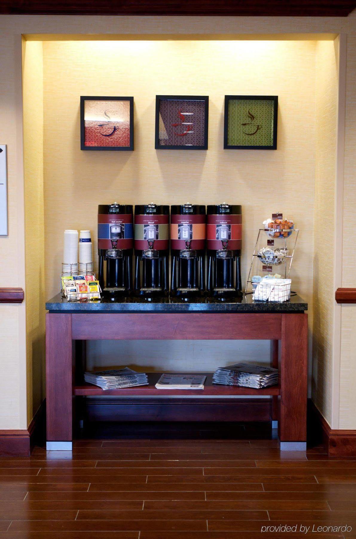 Hampton Inn & Suites El Paso West Restaurant photo